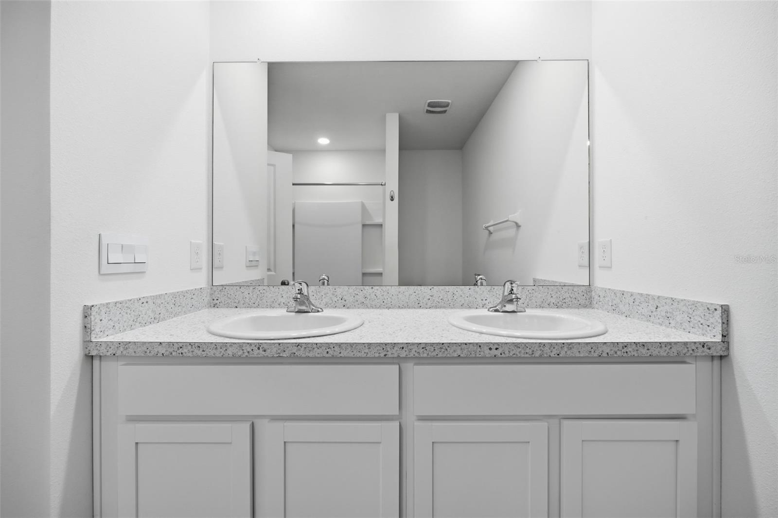 34118 Jasper Stone Dr Property Photo 20
