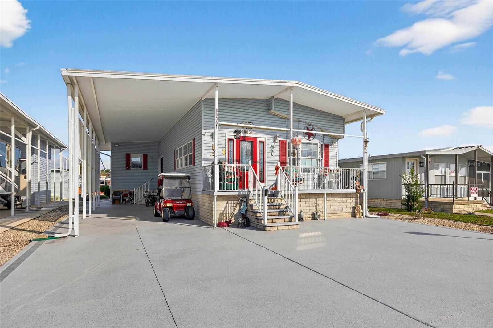 35051 Condominium Blvd Property Photo 2