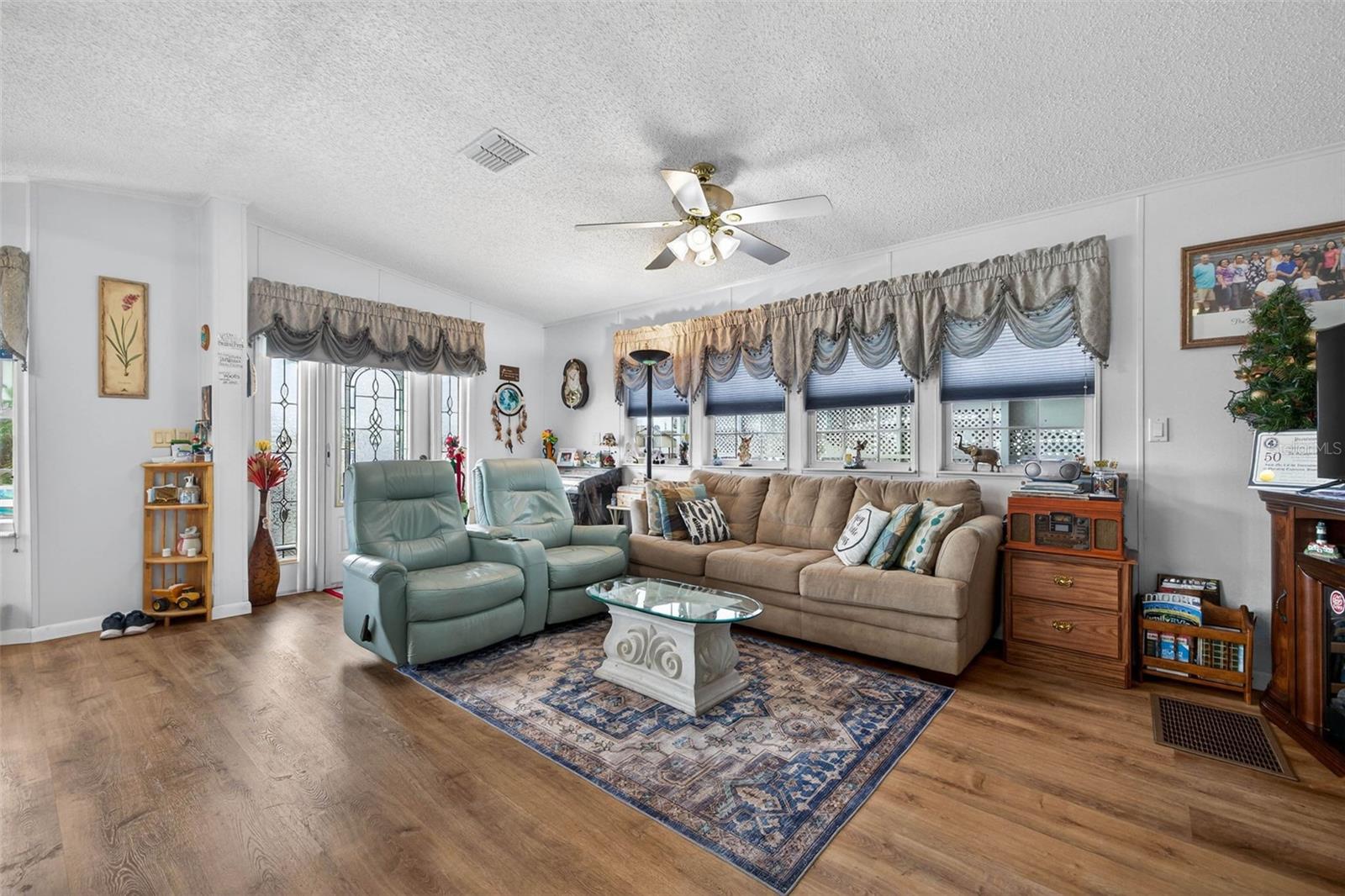 35051 Condominium Blvd Property Photo 7
