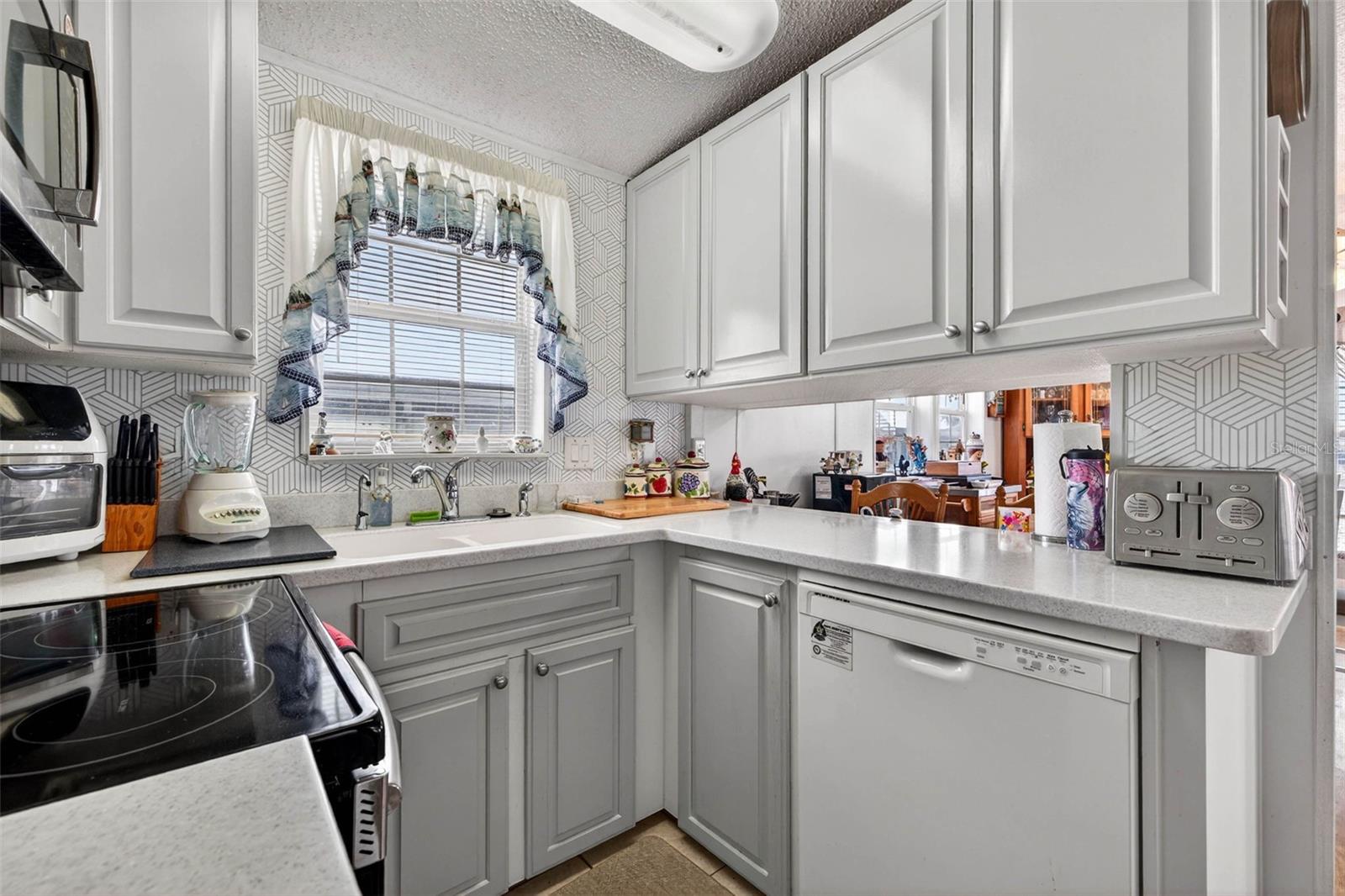 35051 Condominium Blvd Property Photo 10