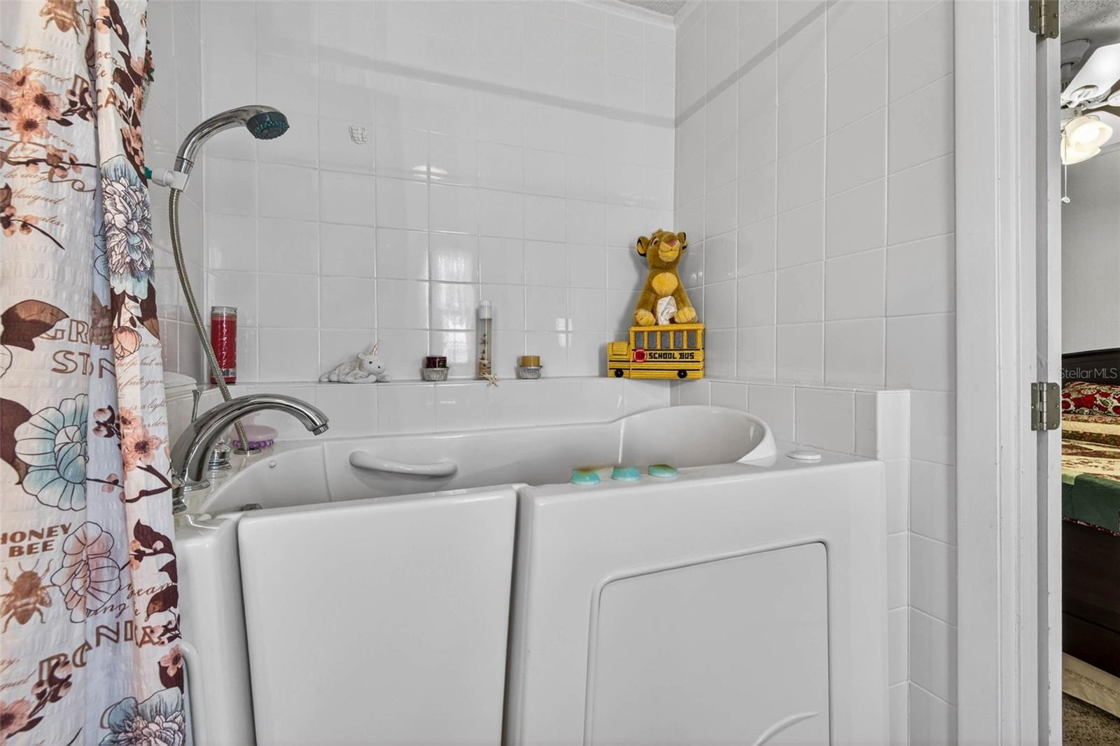 35051 Condominium Blvd Property Photo 16