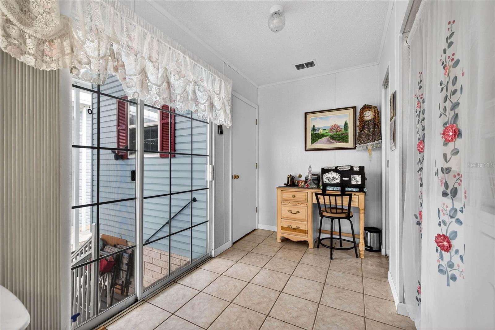 35051 Condominium Blvd Property Photo 21