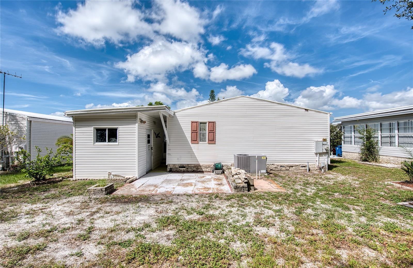 34 Pelican Dr E Property Photo 26