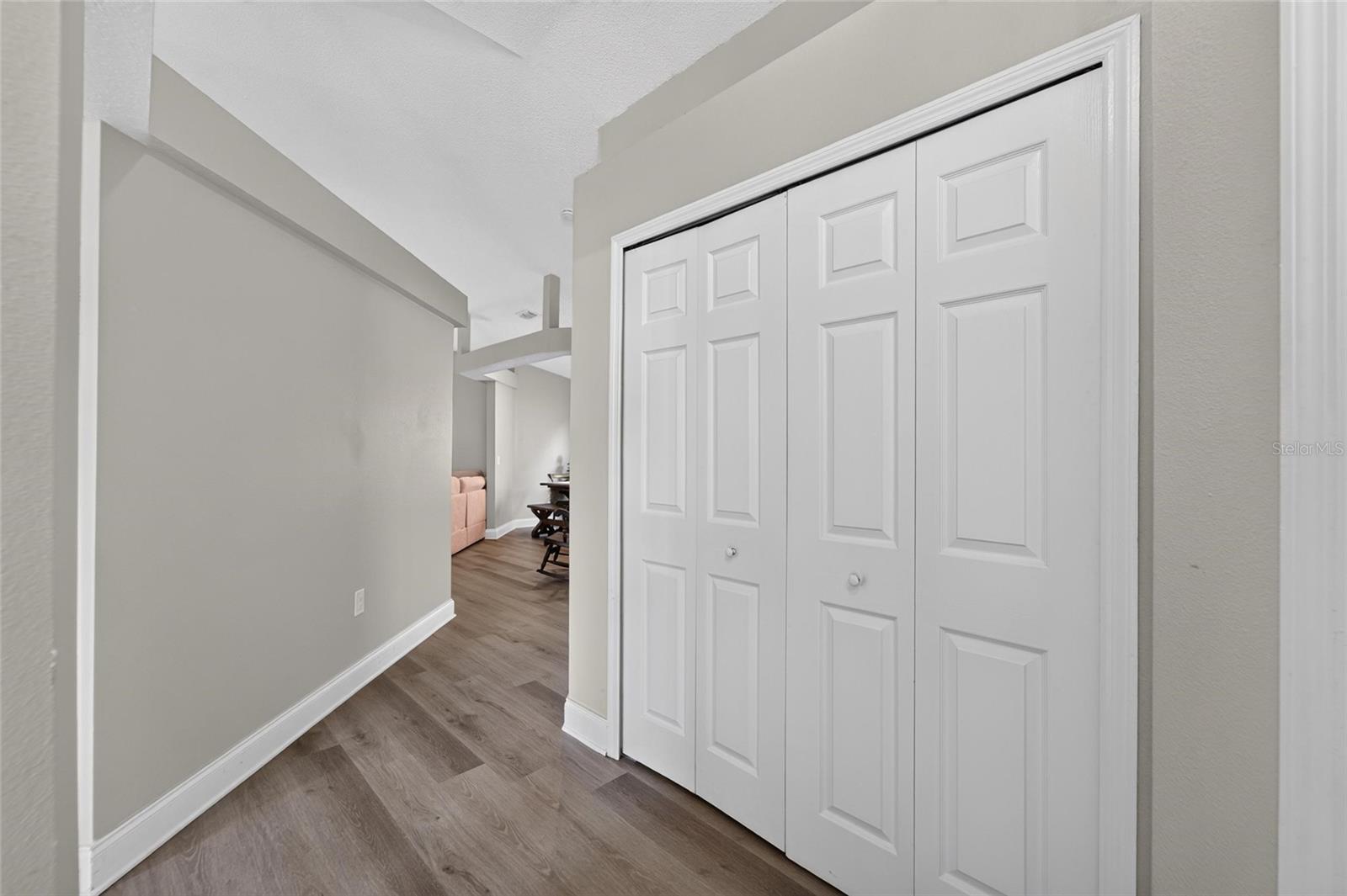 8240 National Dr Property Photo 27