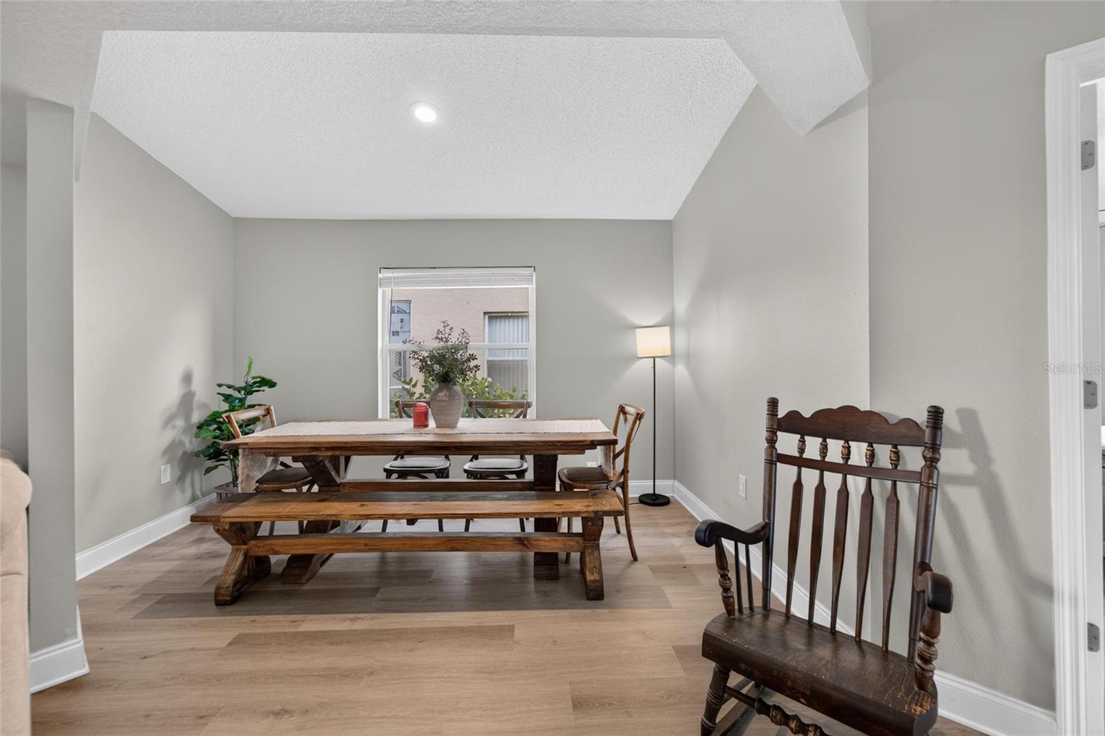 8240 National Dr Property Photo 29