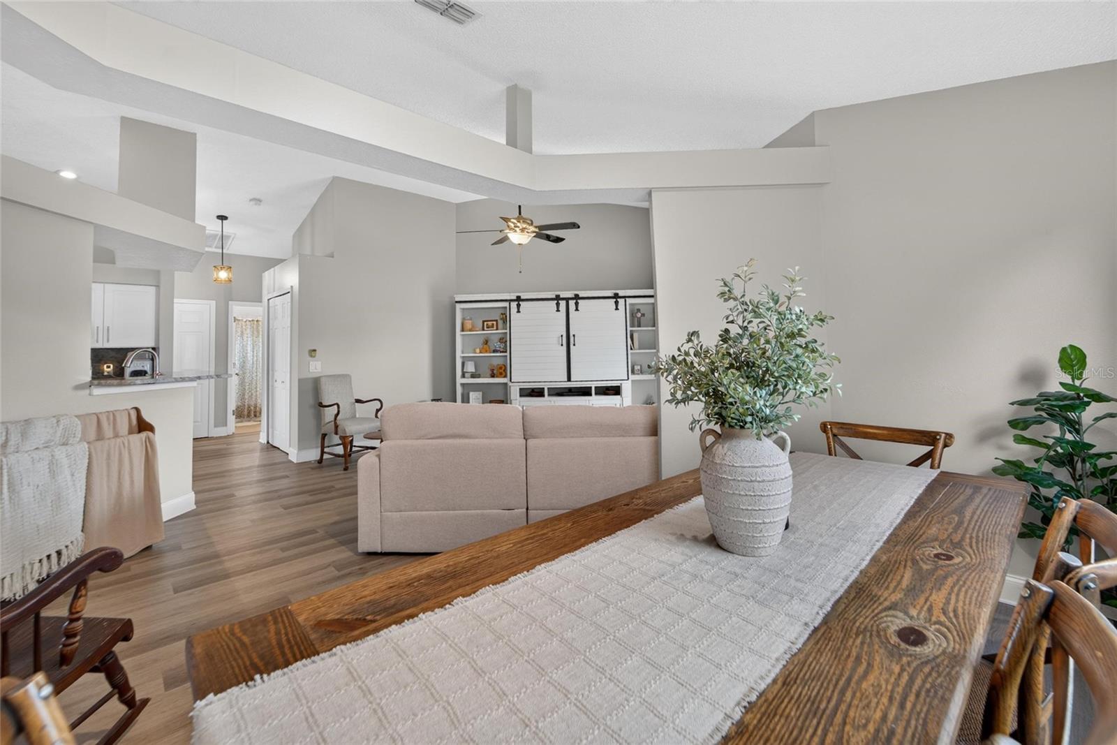 8240 National Dr Property Photo 31