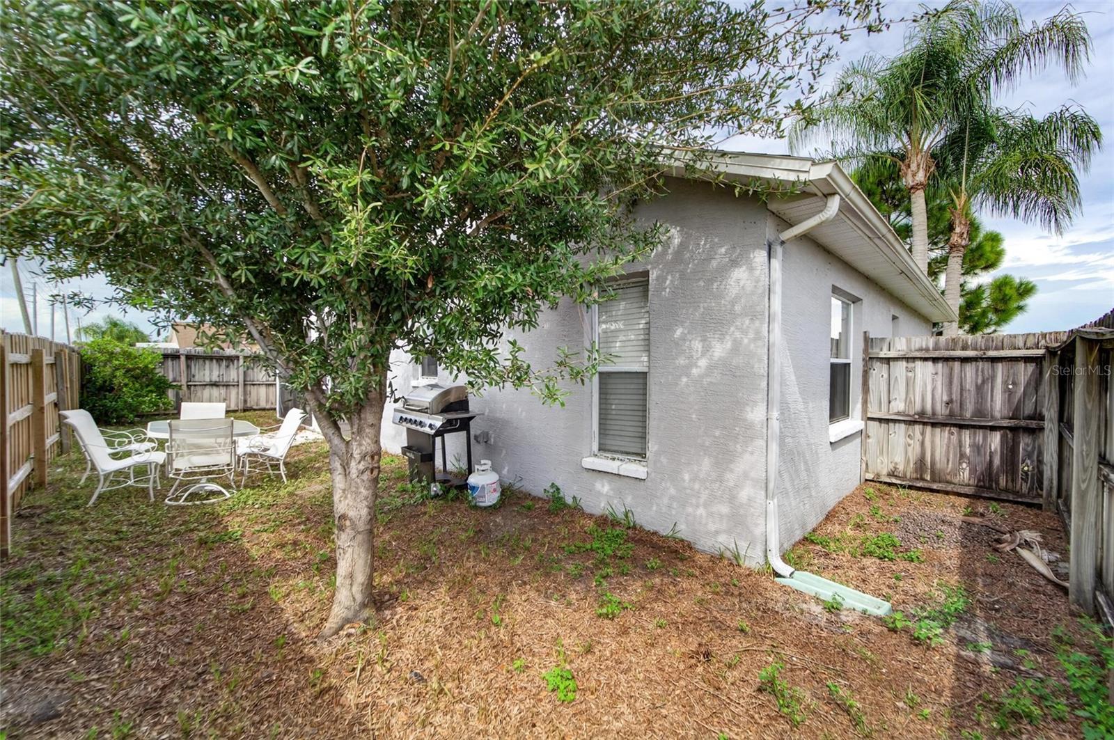 8240 National Dr Property Photo 57