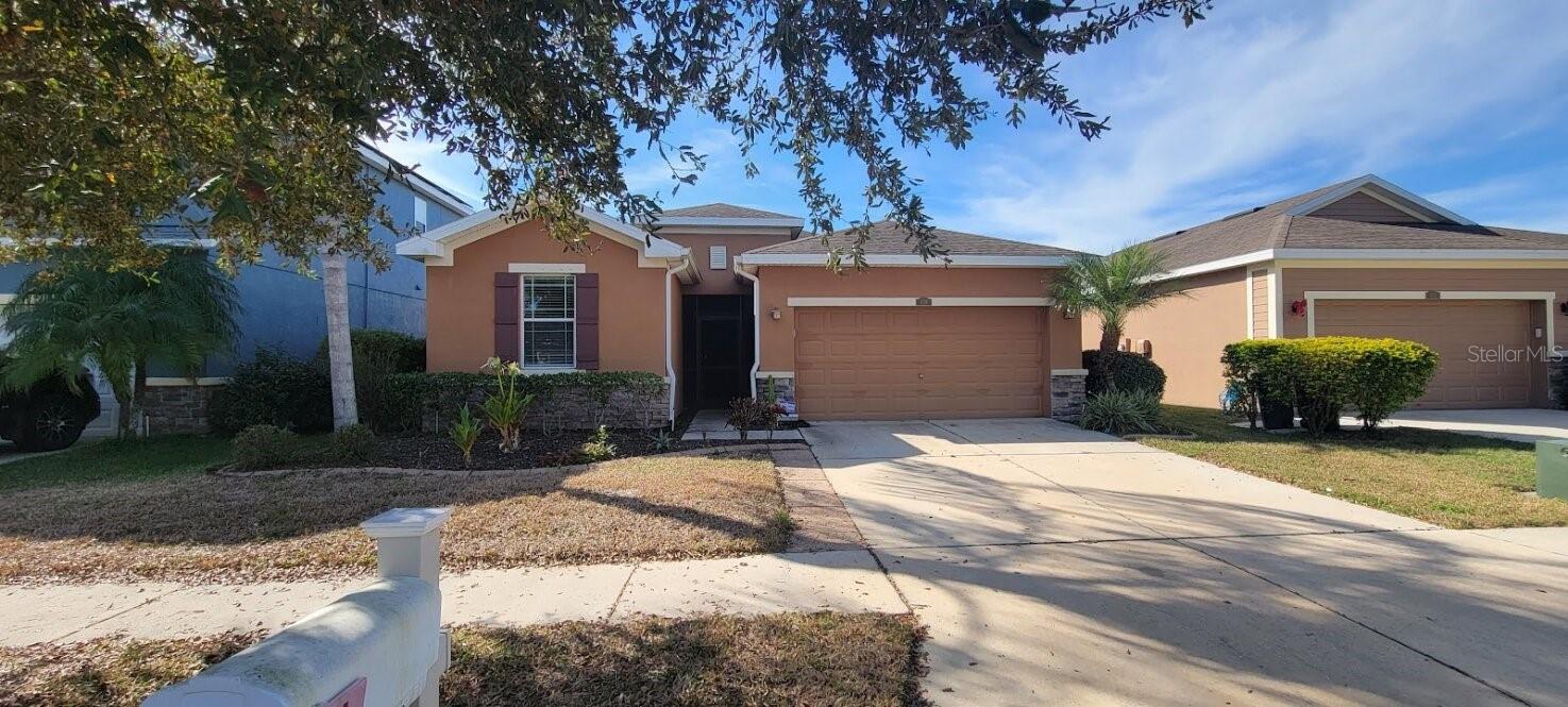 1739 BONITA BLUFF CT Property Photo 1