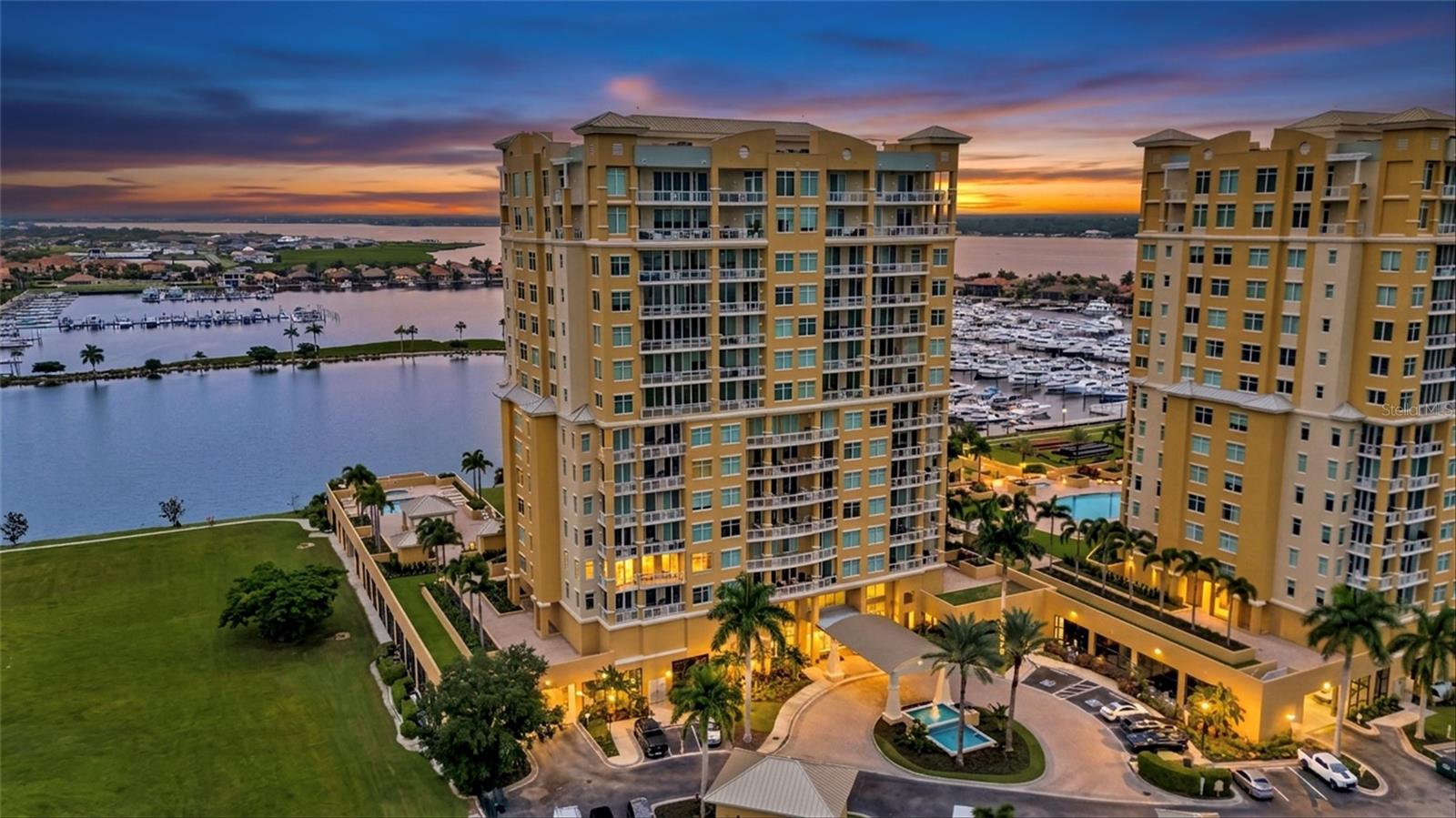140 Riviera Dunes Way #306 Property Photo 1