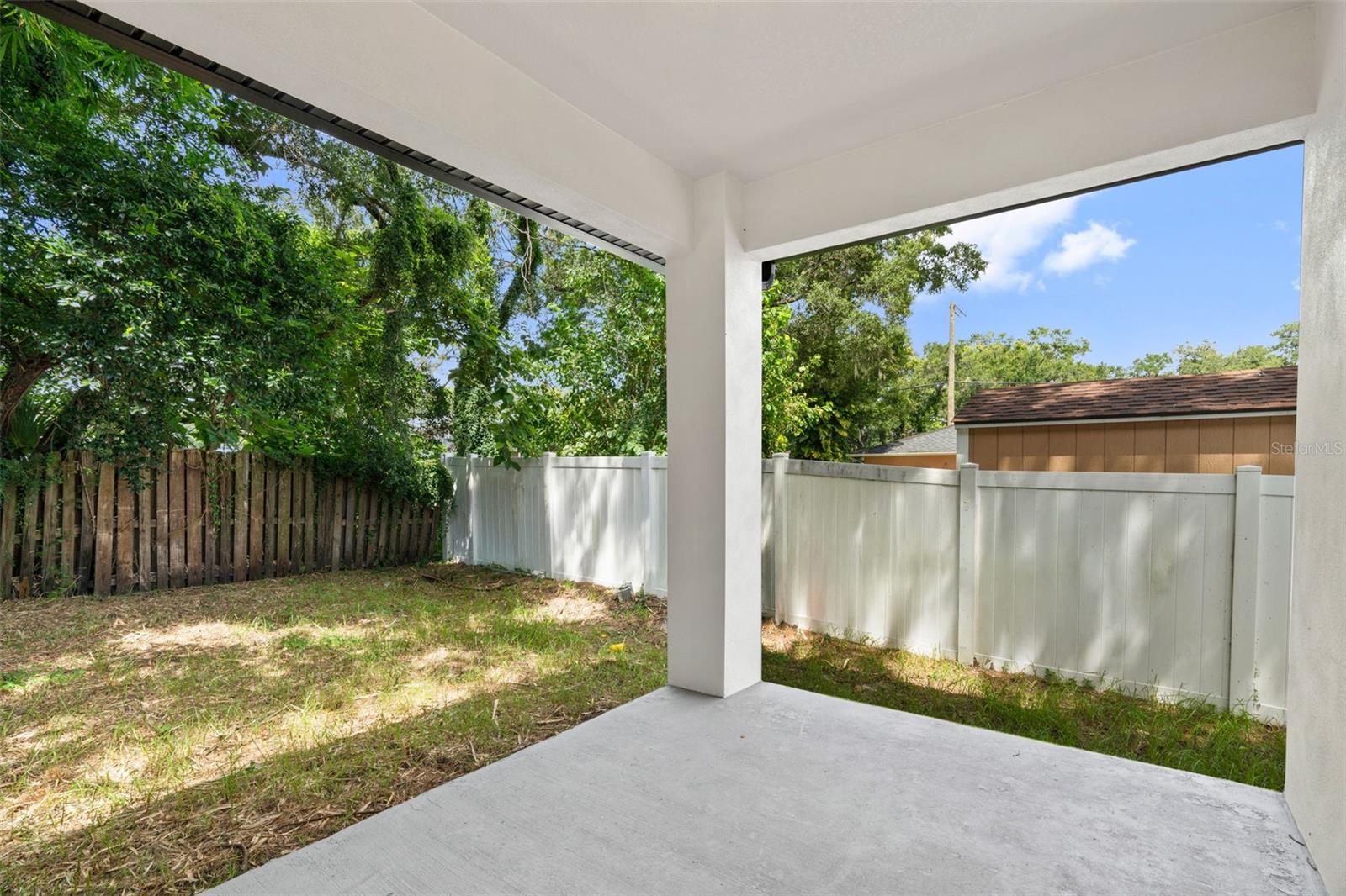 8522 N Ashley St Property Photo 30