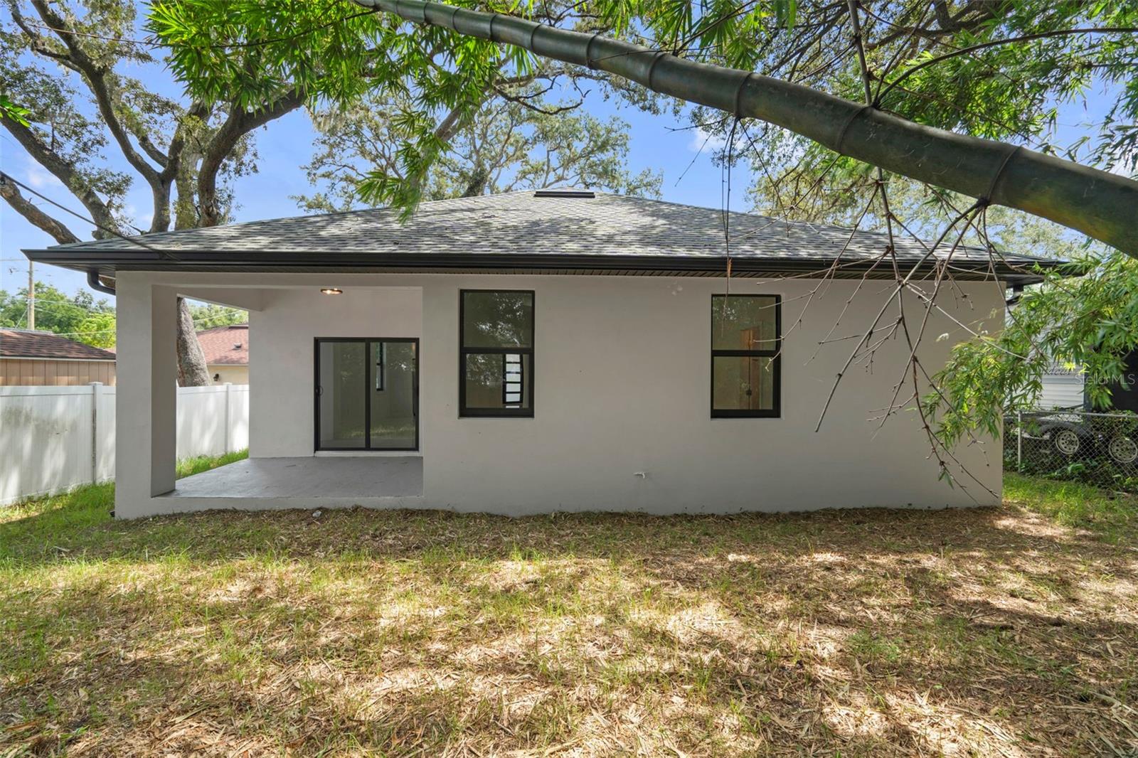 8522 N Ashley St Property Photo 31