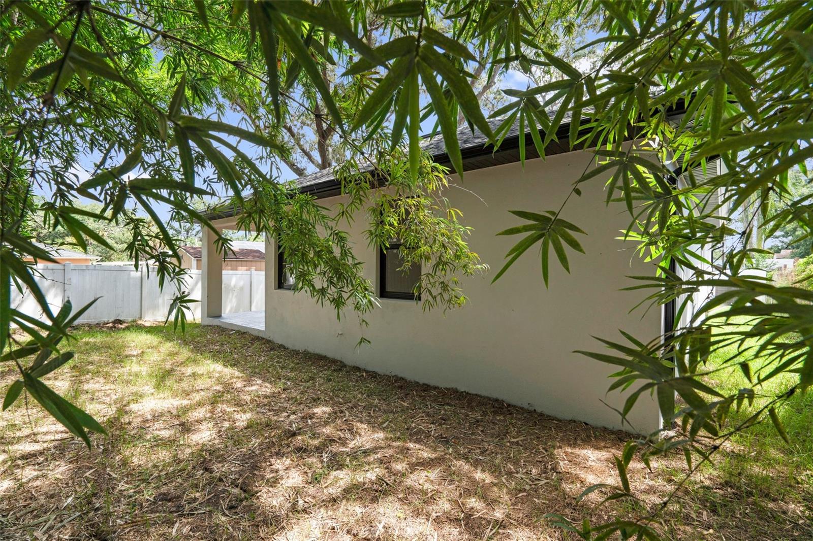 8522 N Ashley St Property Photo 33