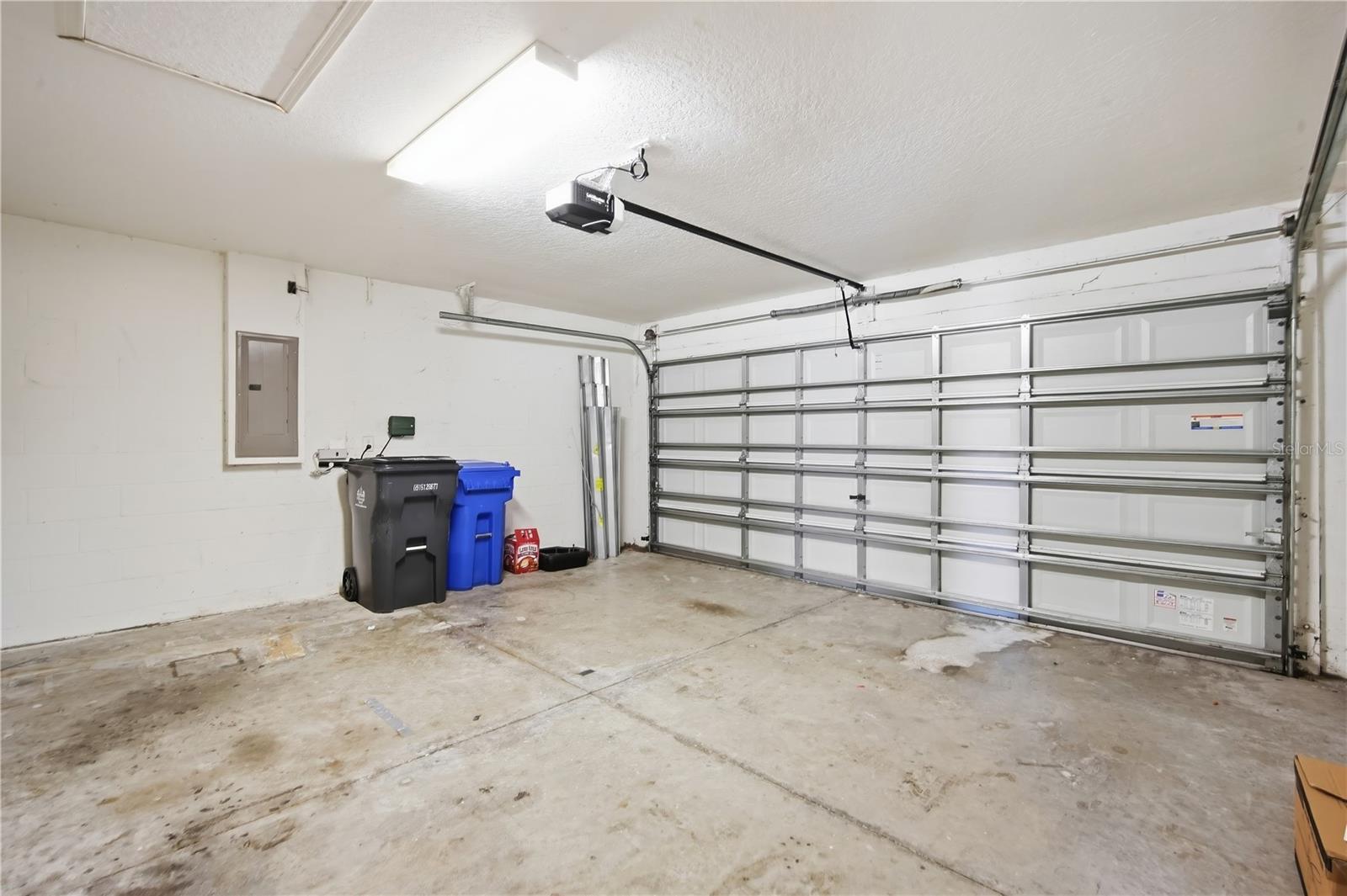 10016 Newminster Loop Property Photo 17