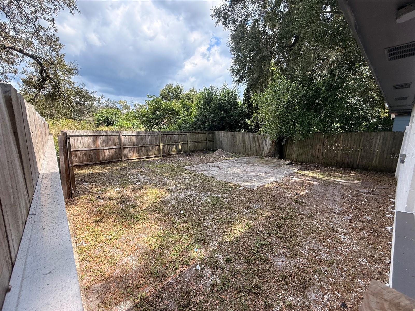 10123 N 11th St #b Property Photo 25