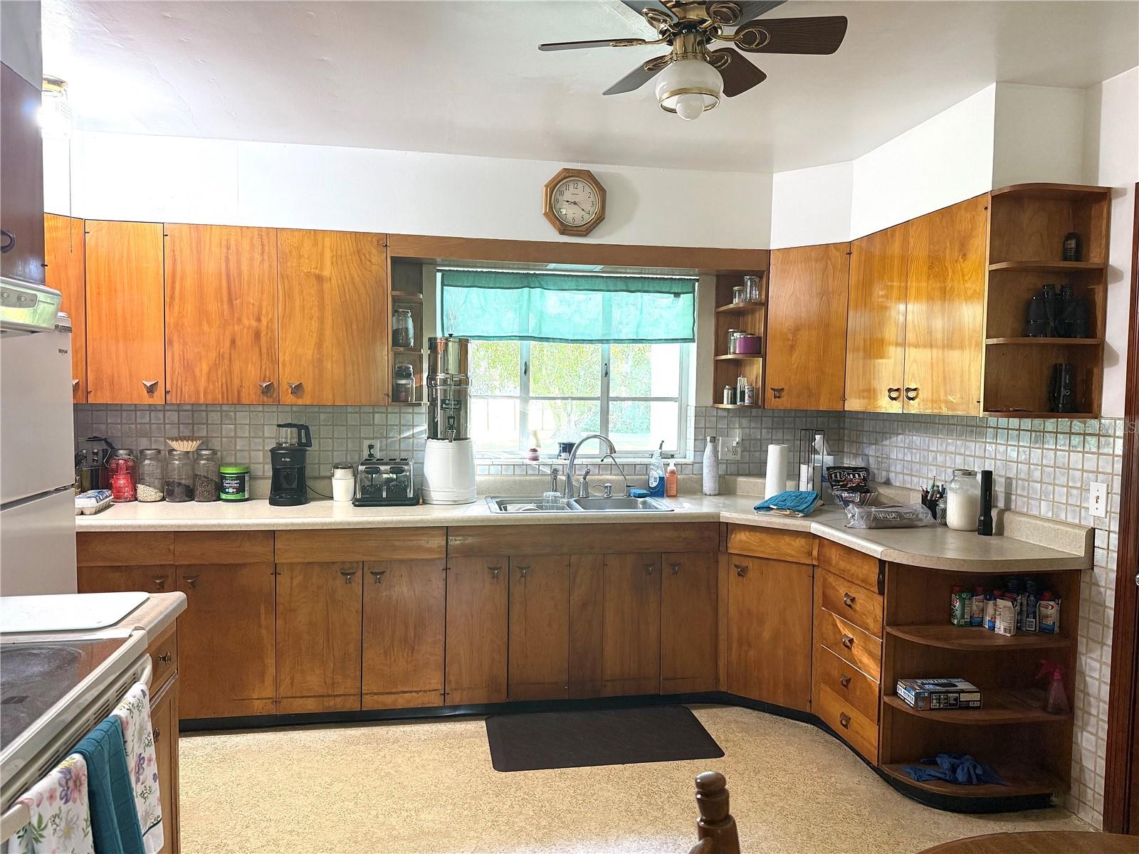 380 Moale Rd Property Photo 12