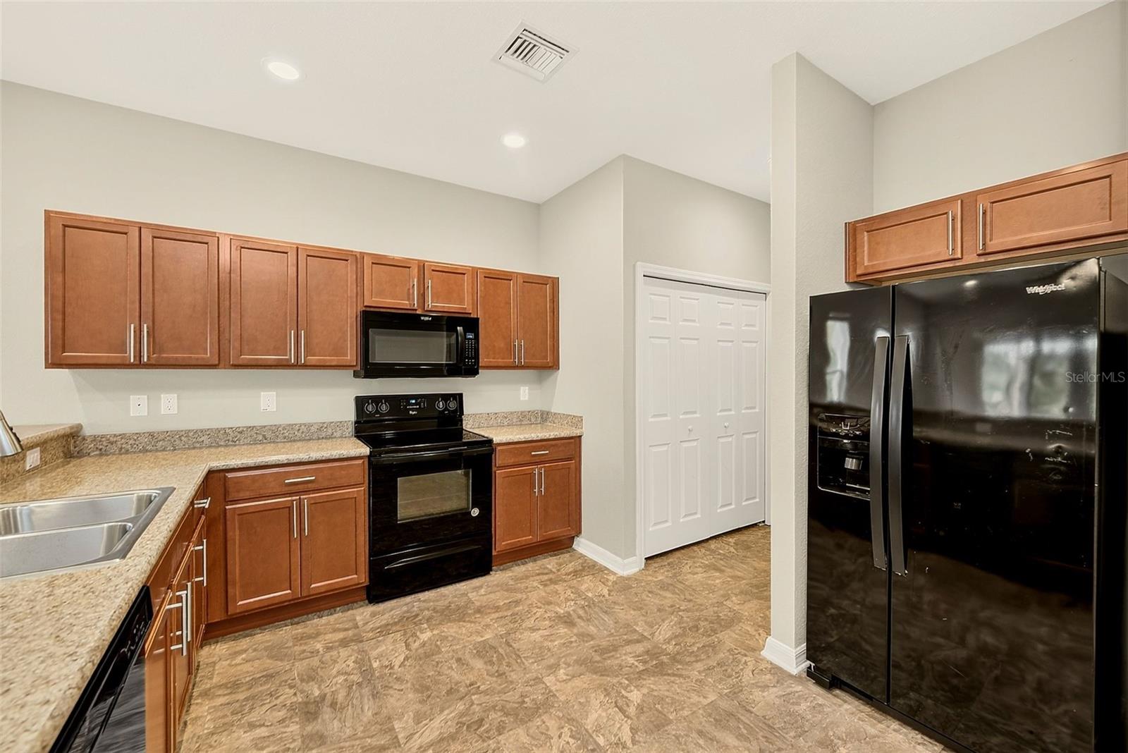 4721 Vignette Way Property Photo 8