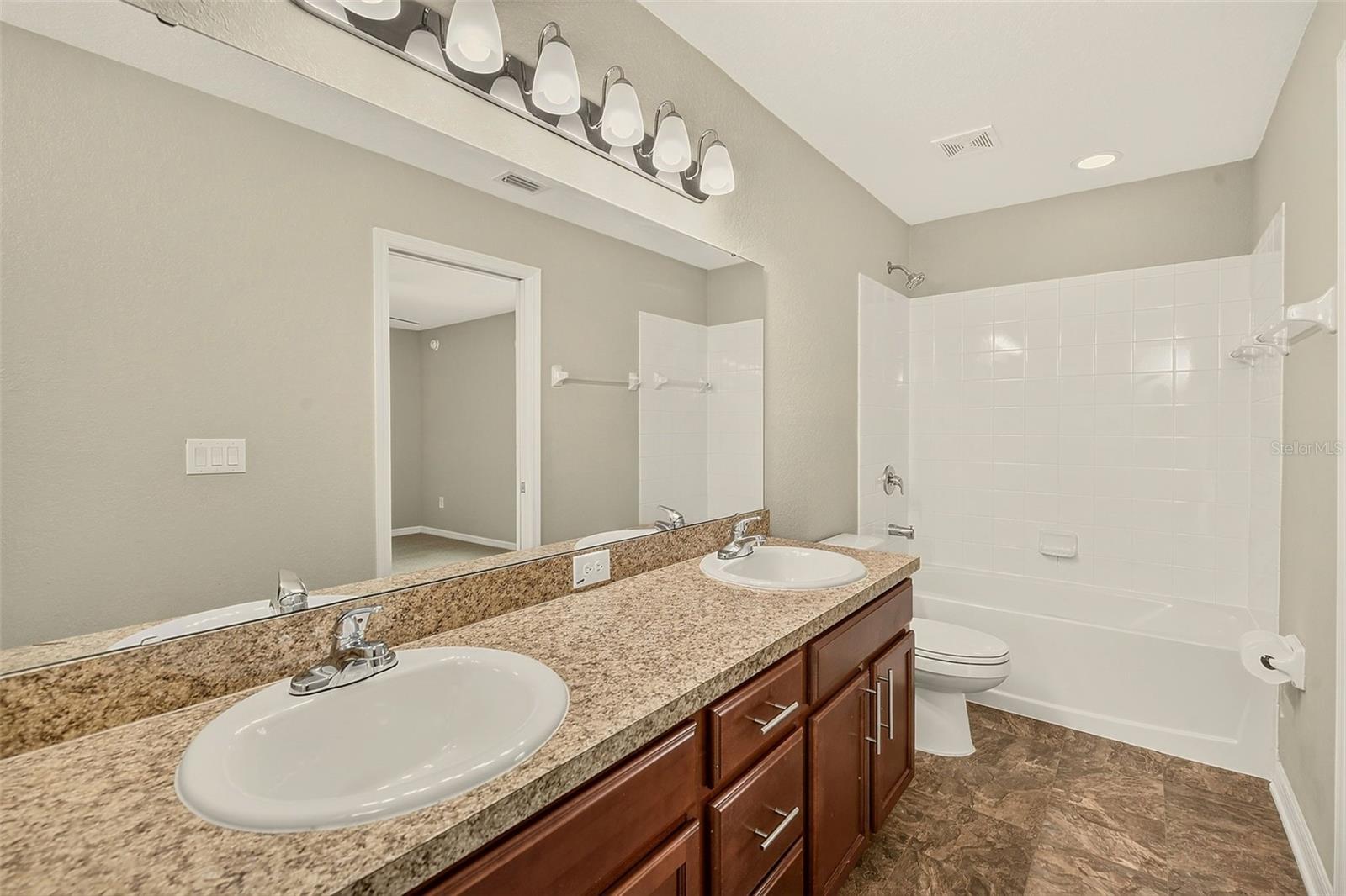 4721 Vignette Way Property Photo 24