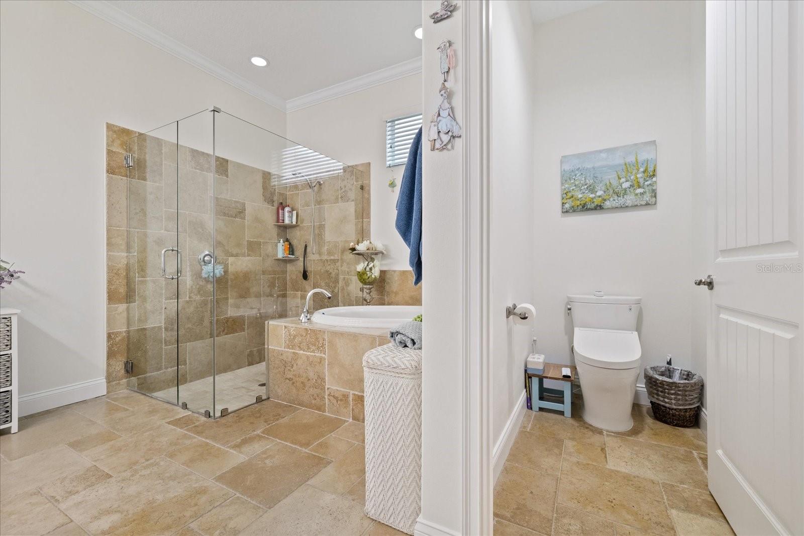 2712 W Gray St Property Photo 28
