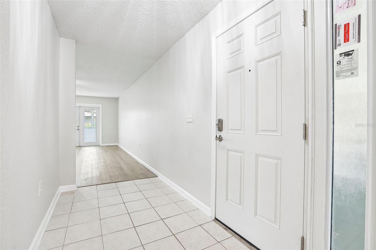 1202 11th Cir Se Property Photo 3