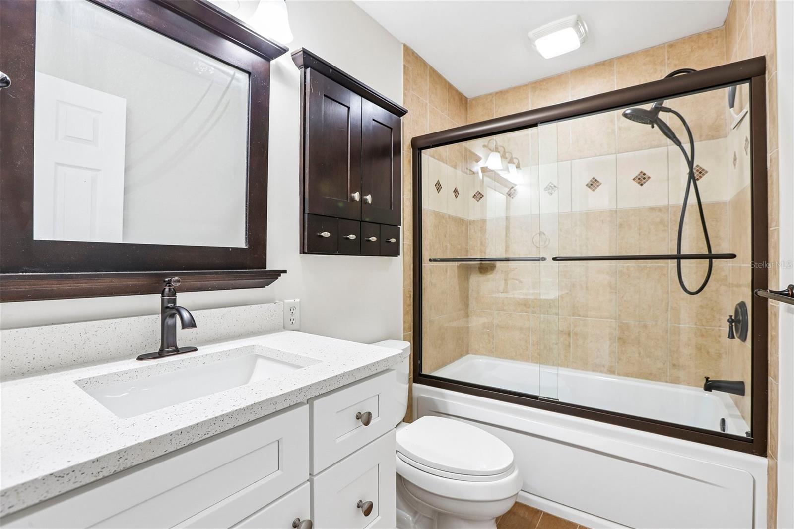 1202 11th Cir Se Property Photo 24