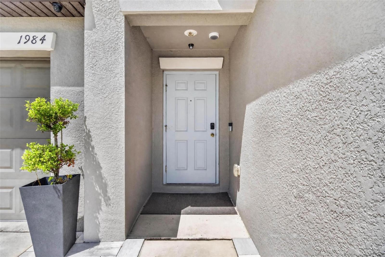 1984 Fan Aloe Way Property Photo 6