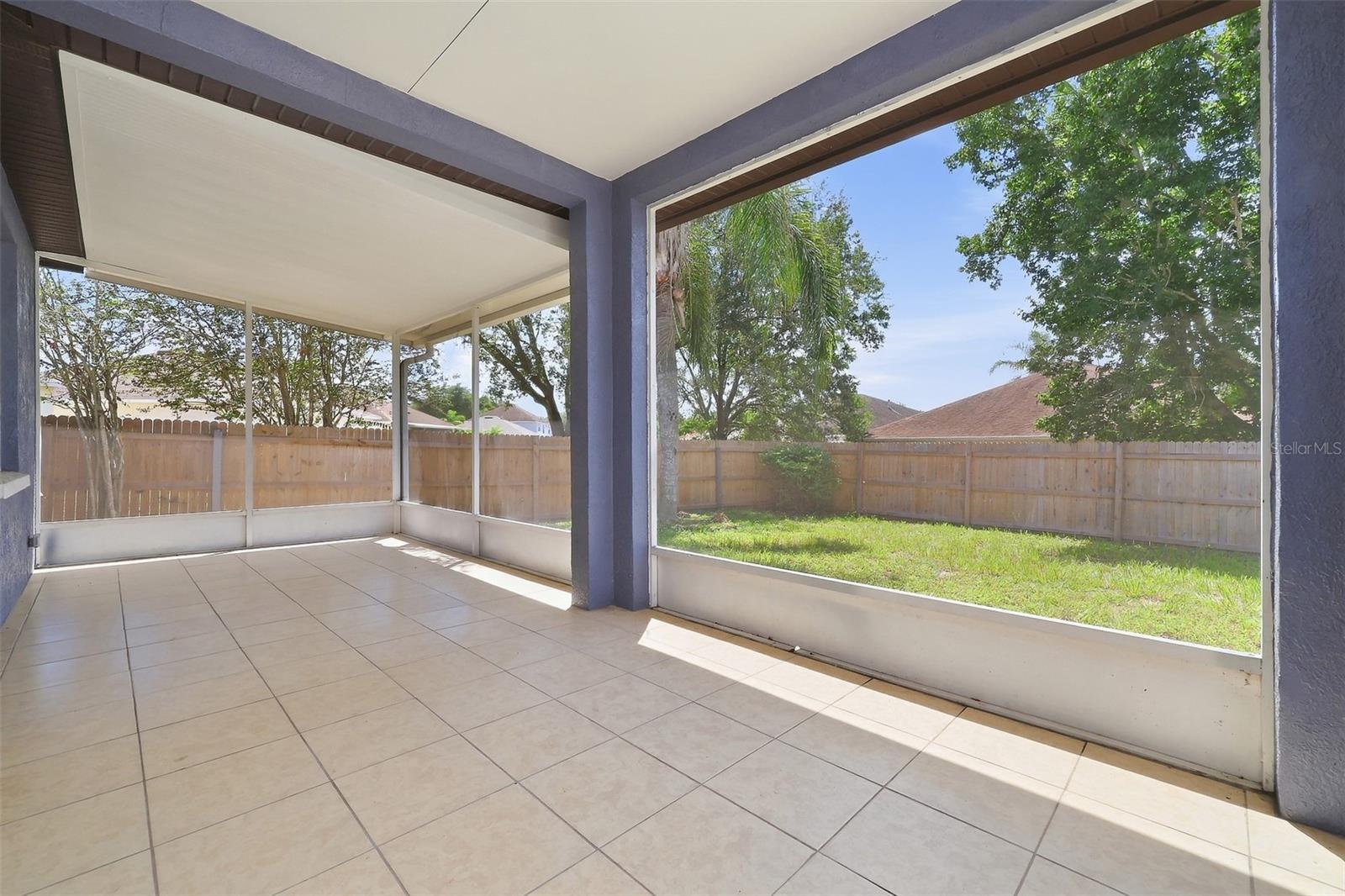 906 Grand Canyon Dr Property Photo 12