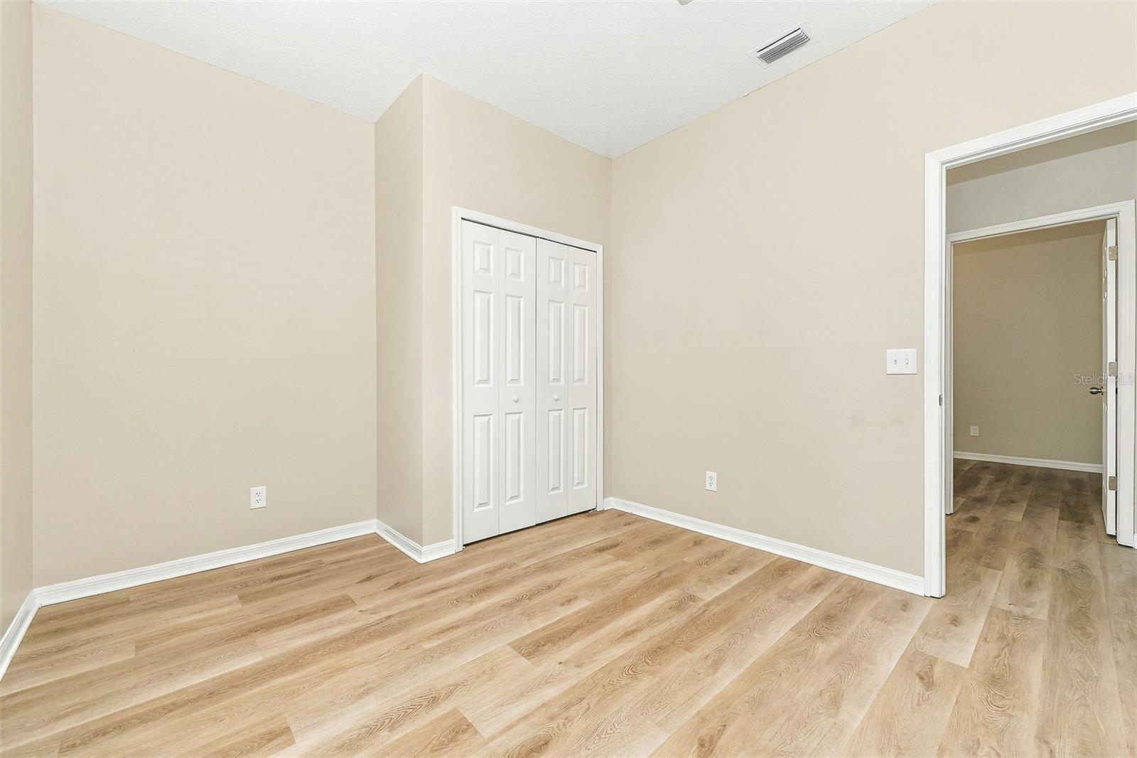 906 Grand Canyon Dr Property Photo 21