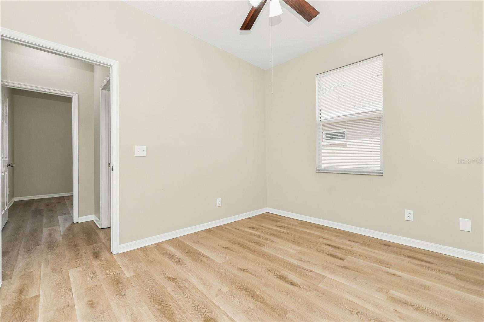 906 Grand Canyon Dr Property Photo 24
