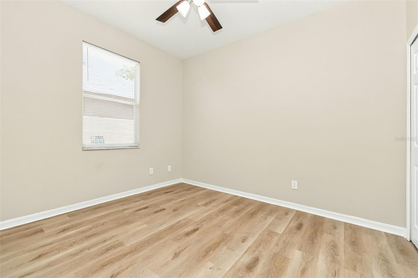 906 Grand Canyon Dr Property Photo 25