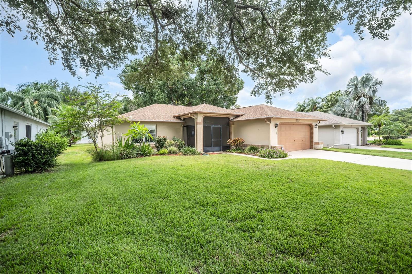 3972 Tarpon Pointe Cir Property Photo 2