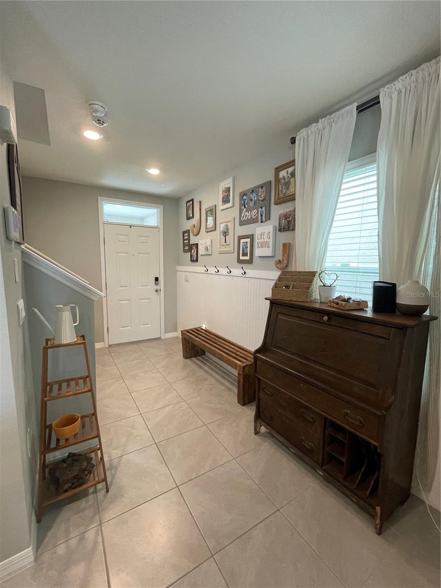 9177 Forge Breeze Loop Property Photo 3