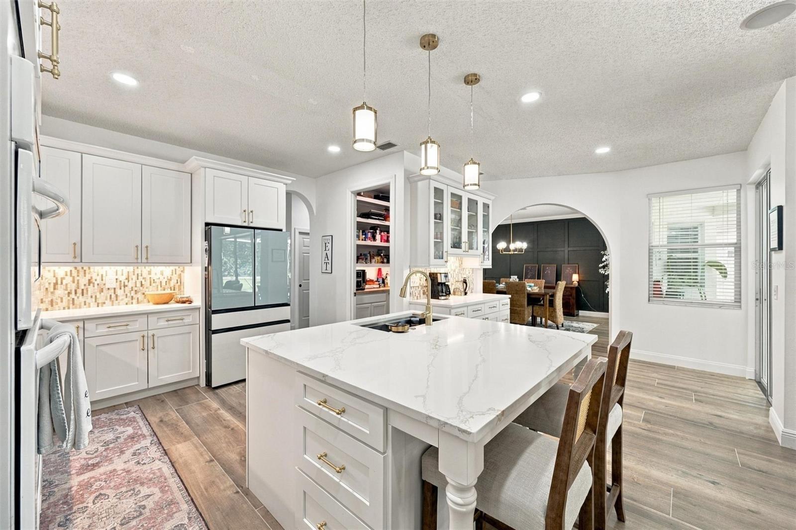 9316 Knightsbridge Ct Property Photo 15