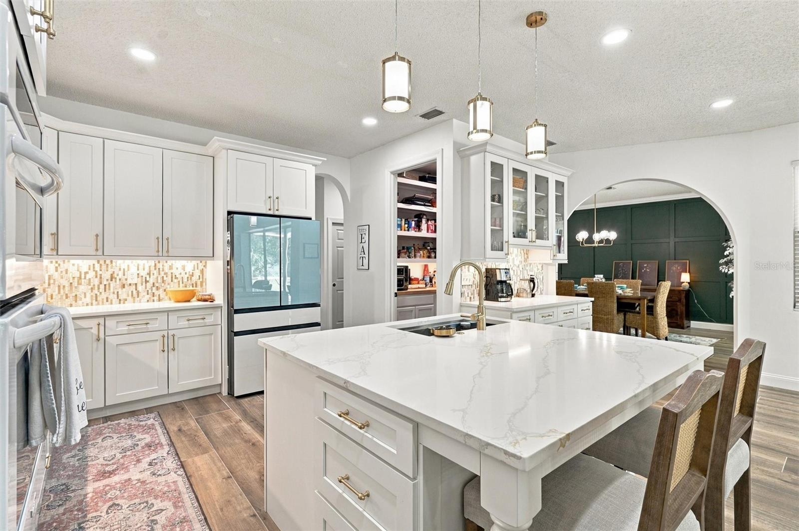 9316 Knightsbridge Ct Property Photo 16
