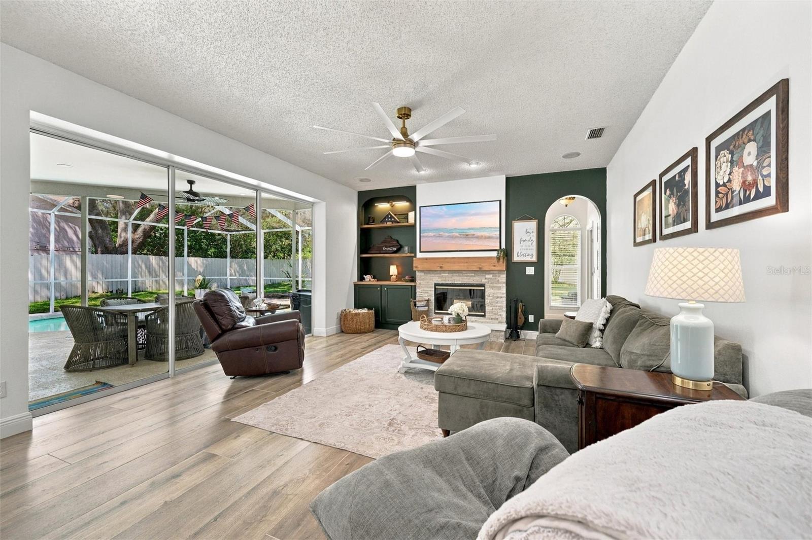 9316 Knightsbridge Ct Property Photo 34