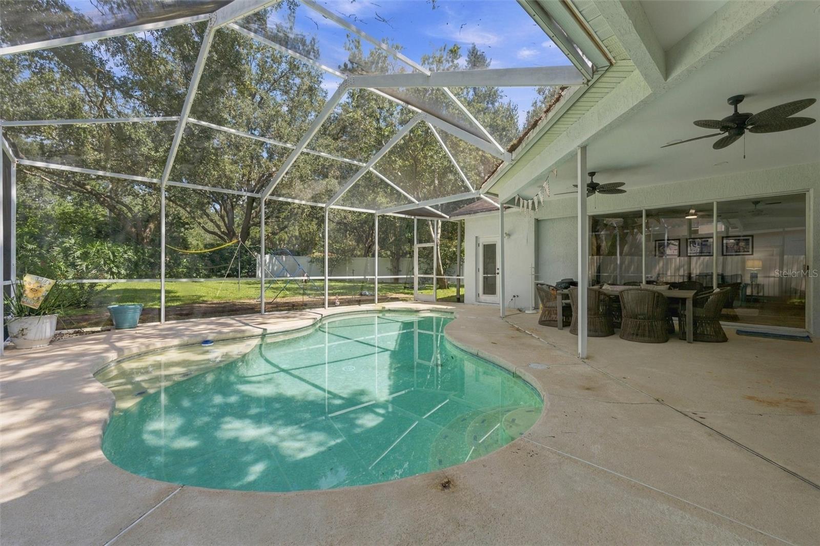 9316 Knightsbridge Ct Property Photo 72