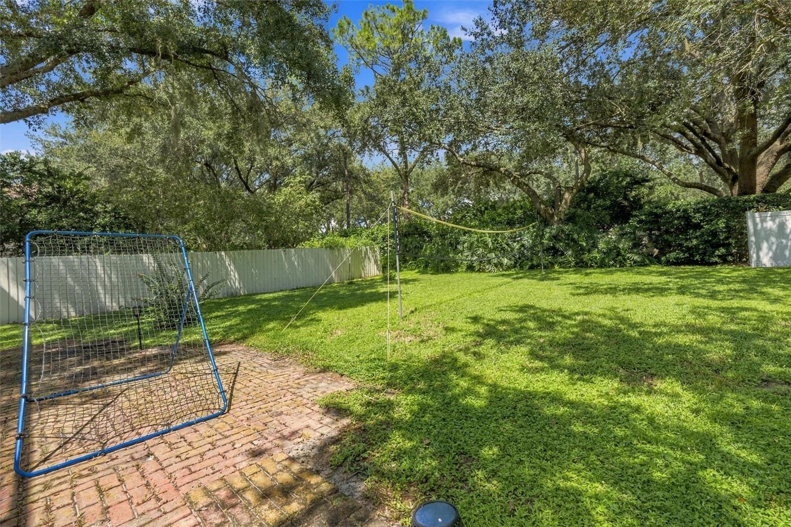 9316 Knightsbridge Ct Property Photo 75