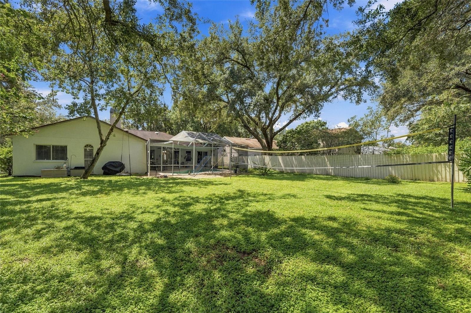9316 Knightsbridge Ct Property Photo 77