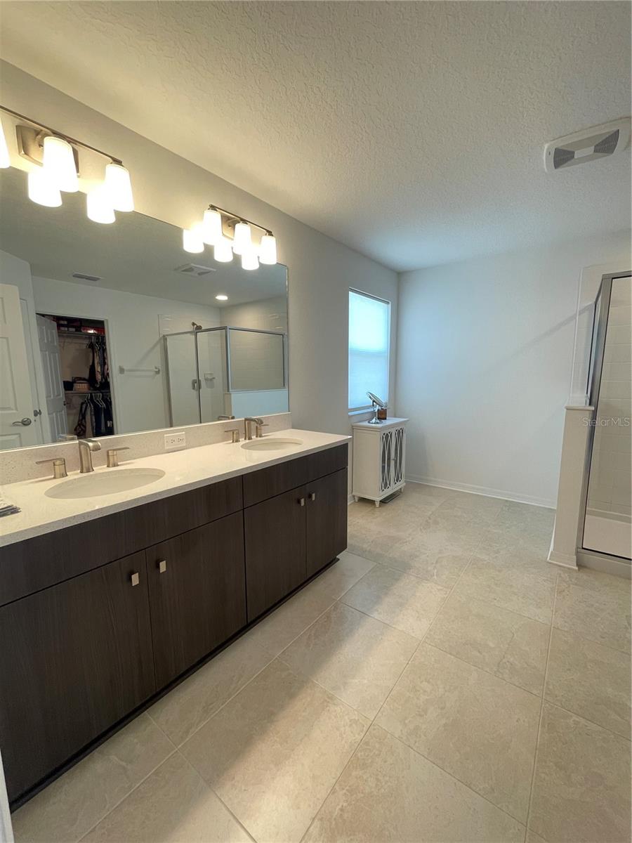 7491 Notched Pine Bnd Property Photo 25