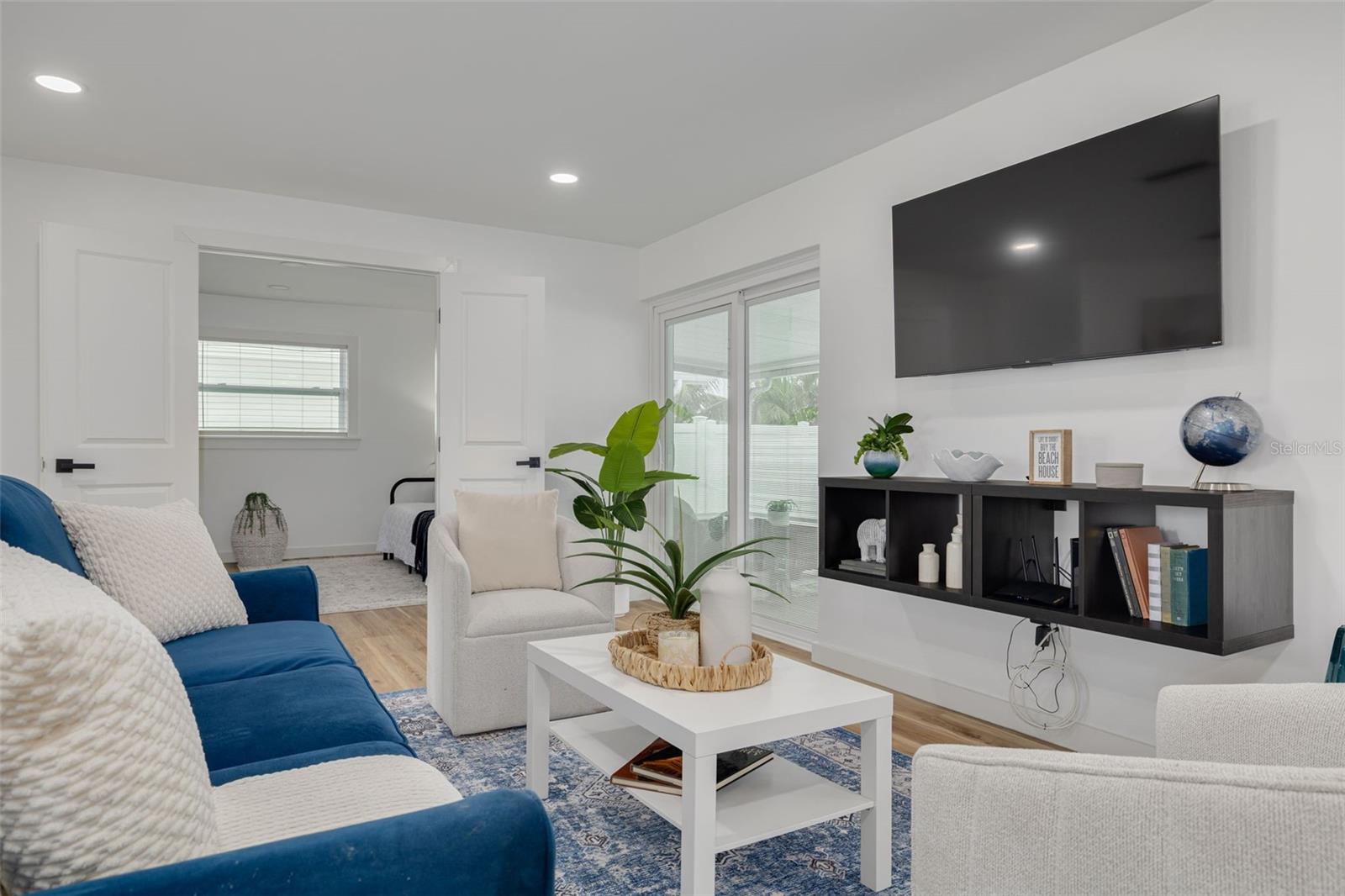 60 Kipling Plz Property Photo 7