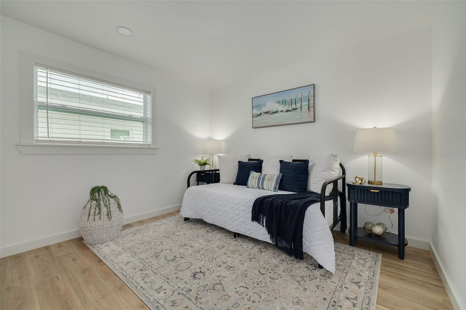 60 Kipling Plz Property Photo 22
