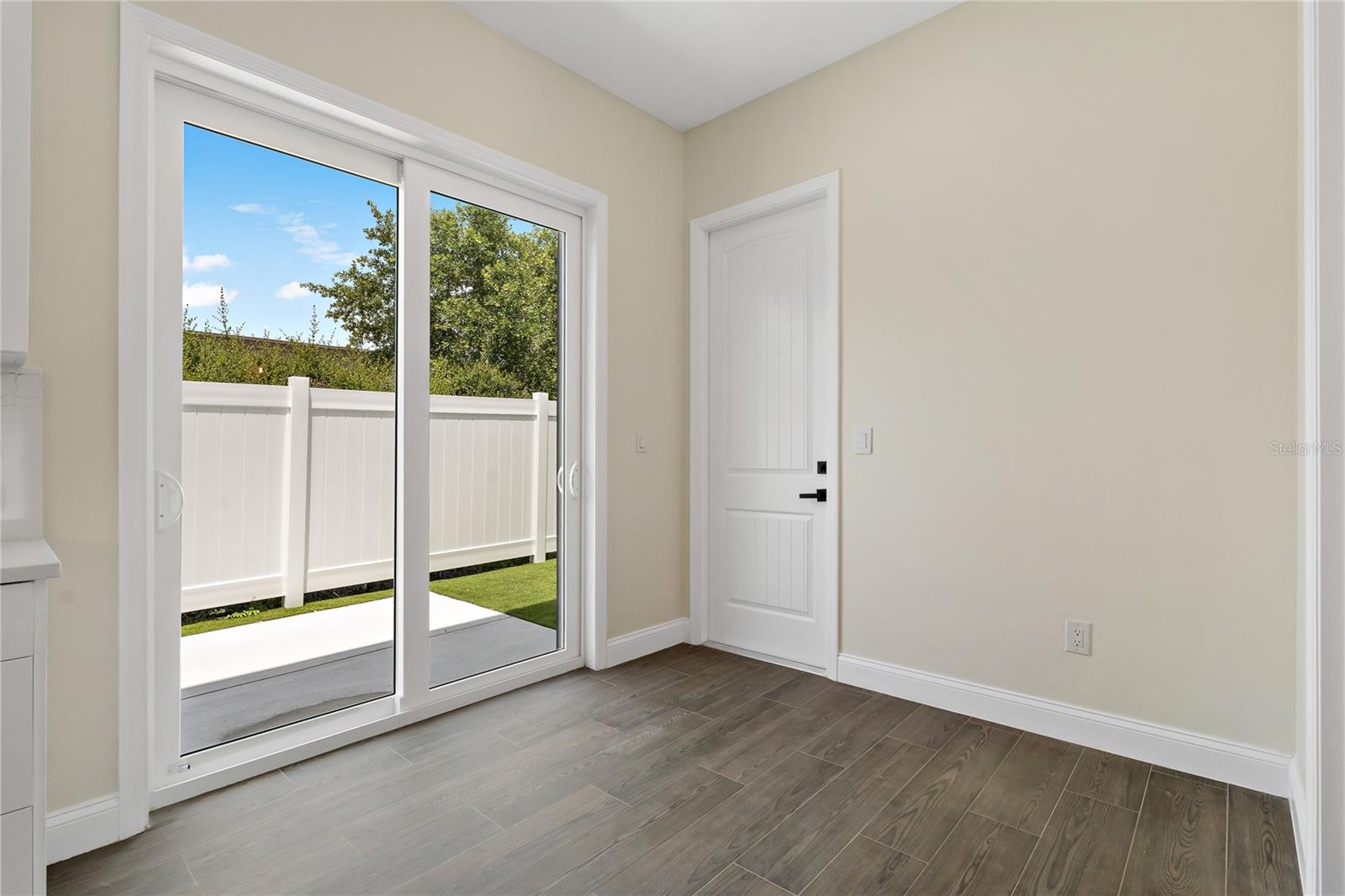 1348 San Christopher Dr #2 Property Photo 15