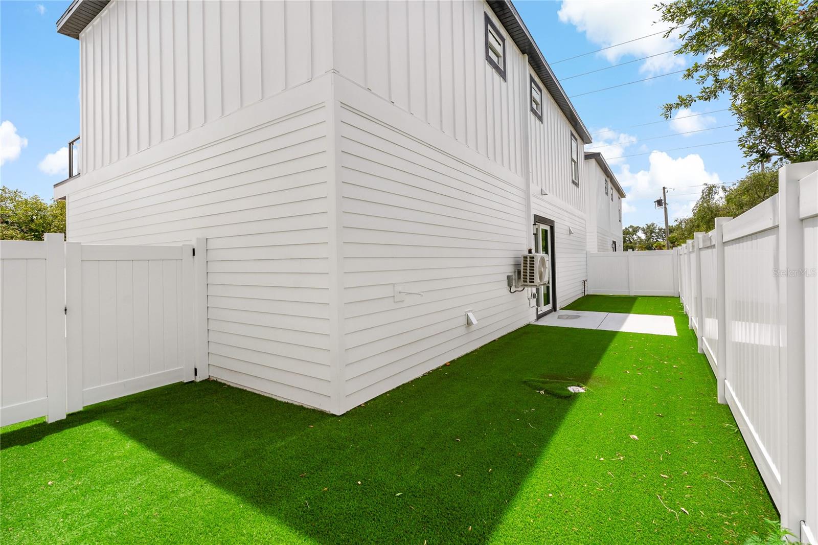 1348 San Christopher Dr #2 Property Photo 16