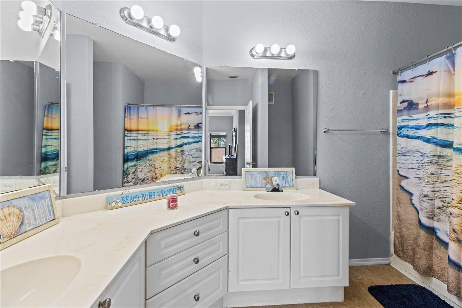 2709 Via Cipriani #532b Property Photo 13