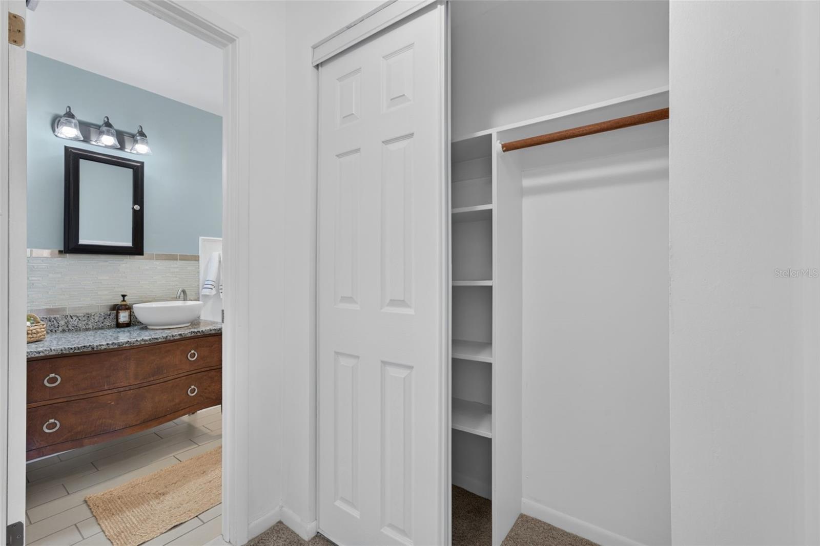 6025 Shore Blvd S #304 Property Photo 37