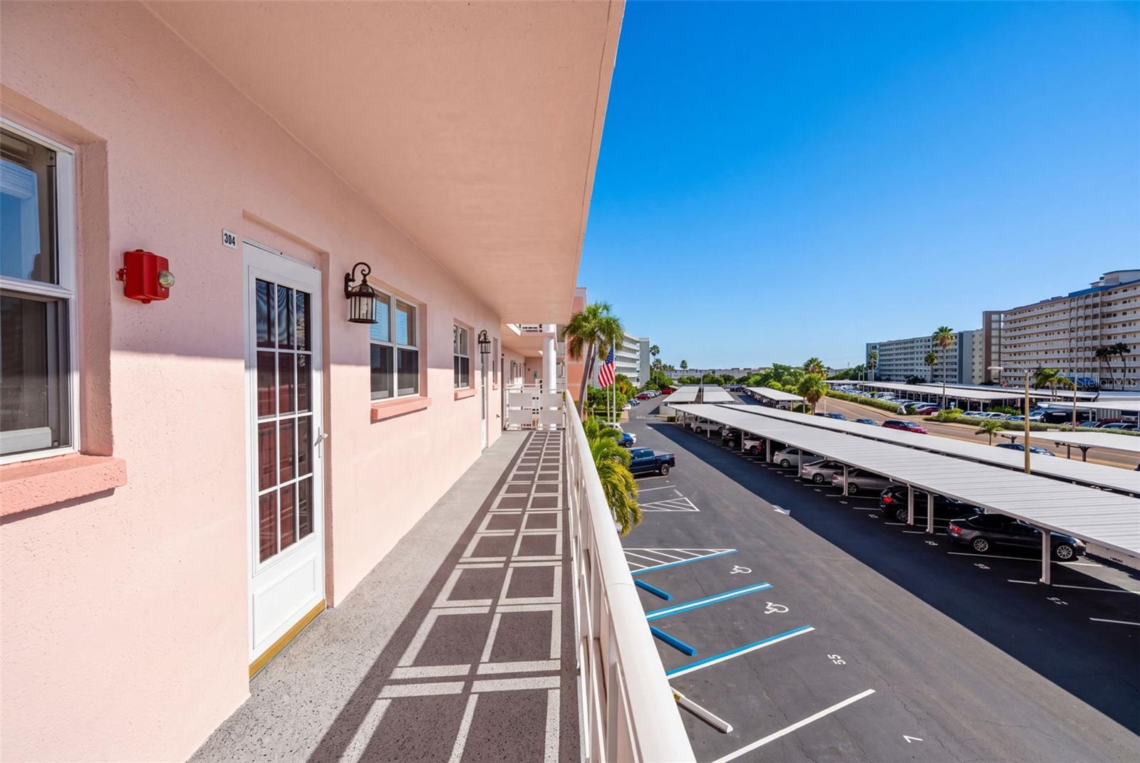 6025 Shore Blvd S #304 Property Photo 46