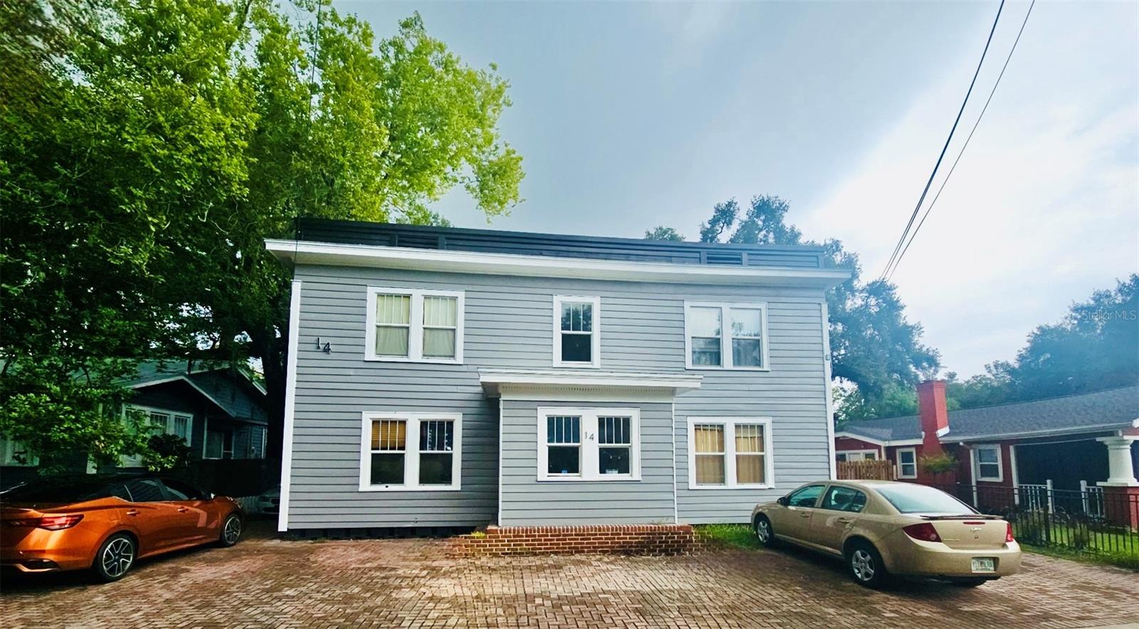 14 HAMILTON HEATH DR #B Property Photo 1