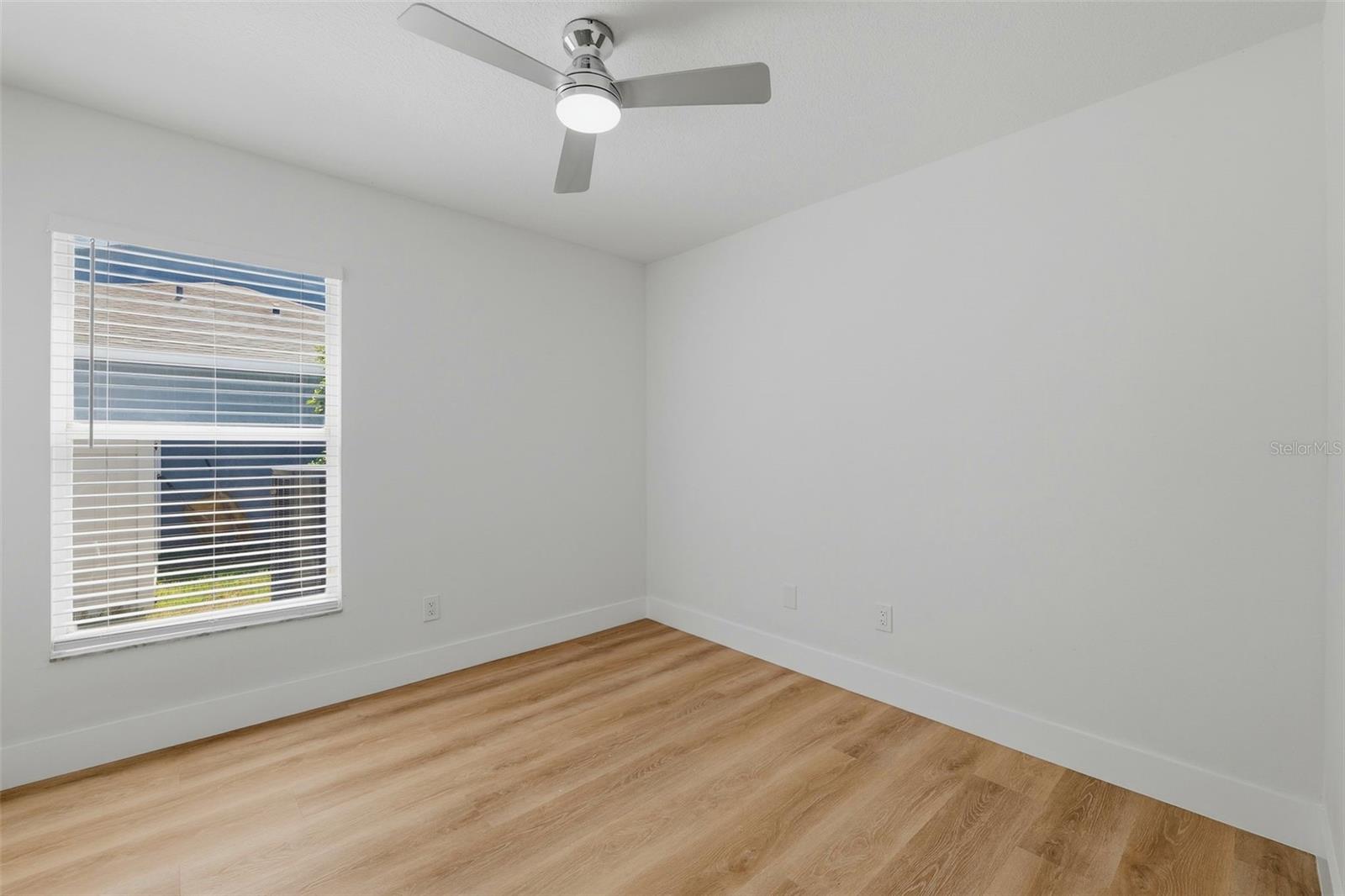 2927 Minuteman Ln Property Photo 36