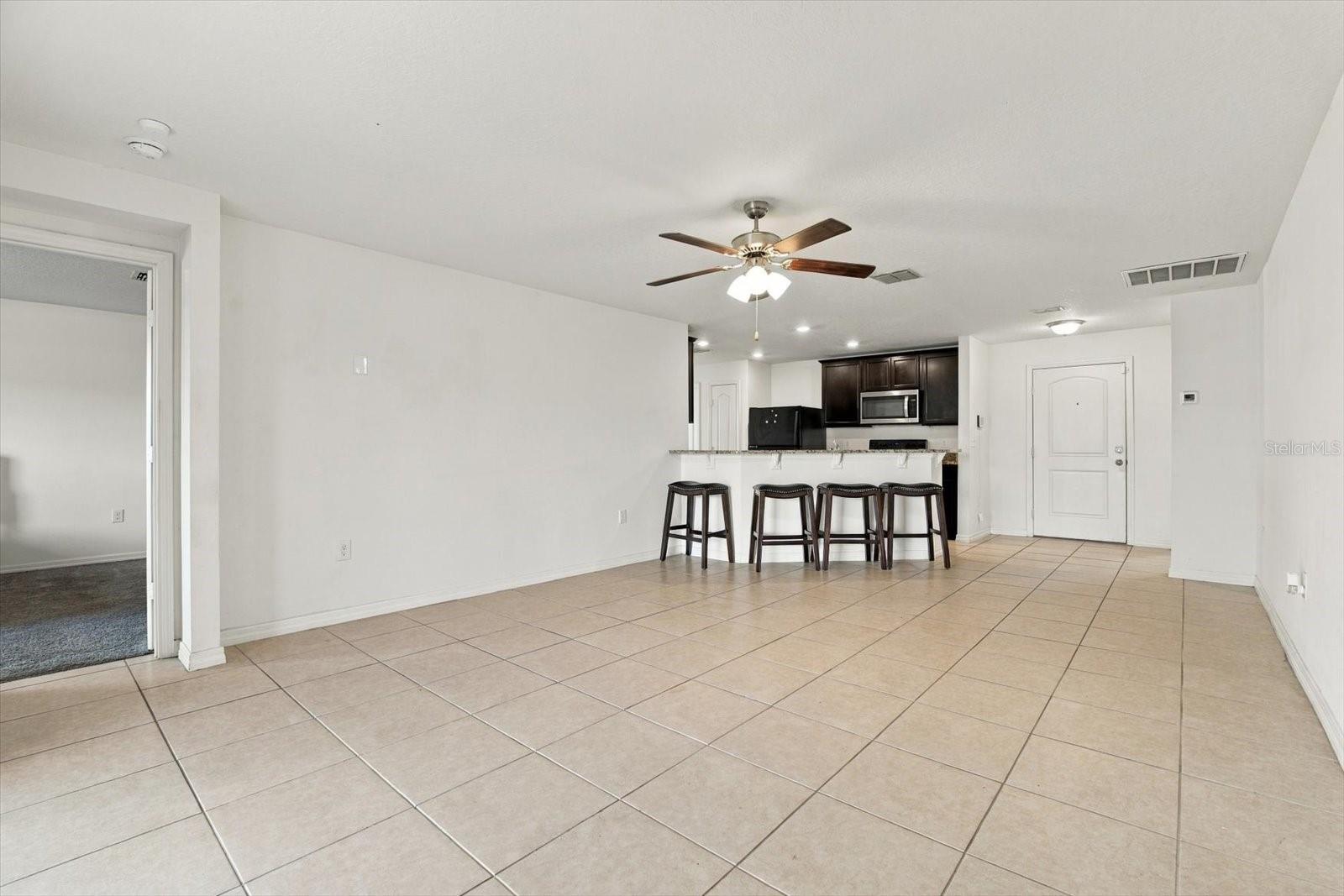 810 Chatham Walk Dr Property Photo 8