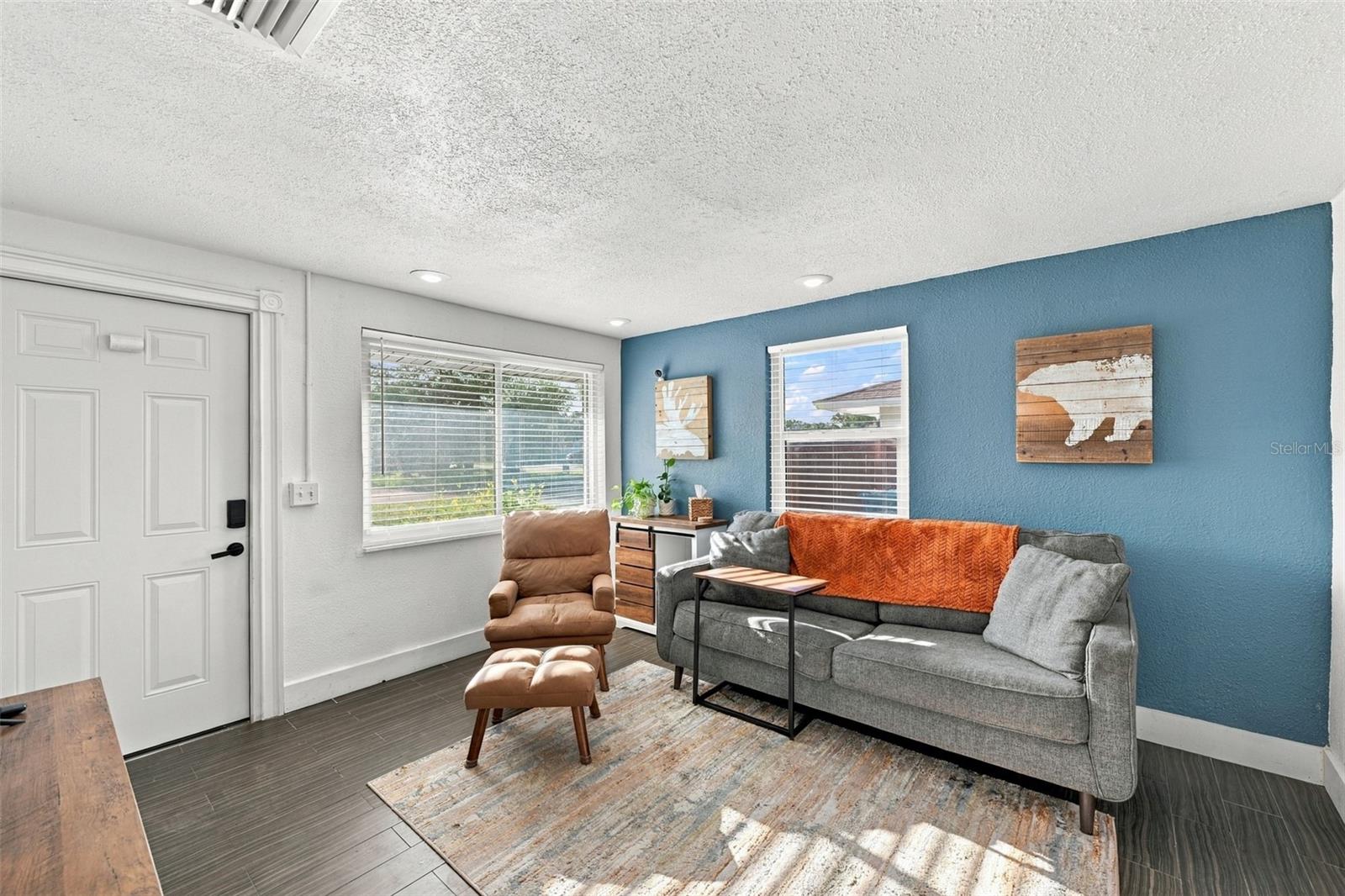 1684 Coral Way Property Photo 10