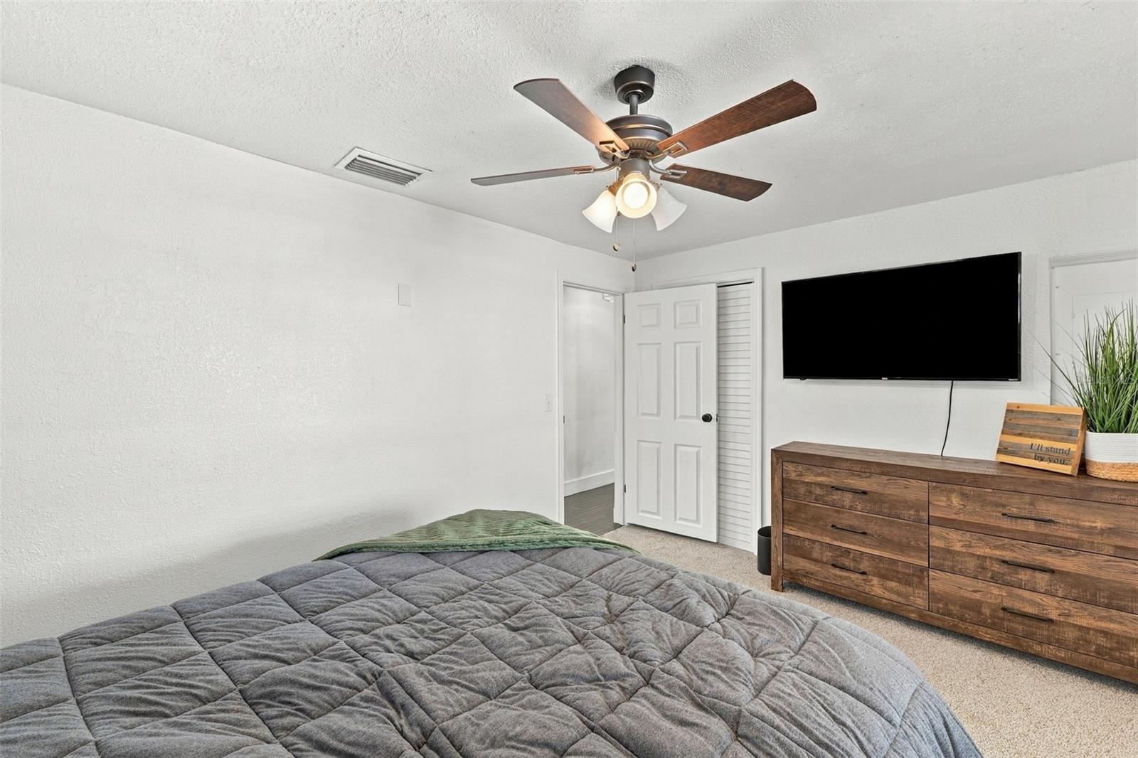 1684 Coral Way Property Photo 17